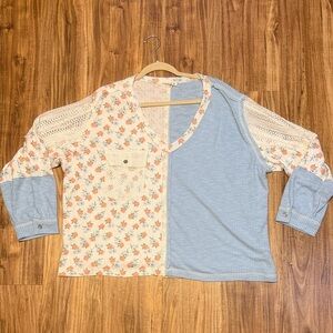 POL womens medium top shirt blue white Floral Patchwork ling sleeve boho crochet